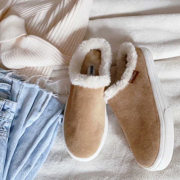 Minnetonka Windy faux fur sneakers - Picture 8 of 10
